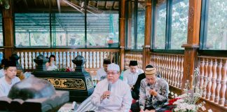 Kegiatan Spiritual dan Sosial: Ziarah Masyayikh dan Bakti Sosial PKKMB UNUGHA 2024