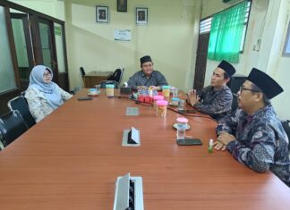 LP. Ma’arif Bersilaturahmi ke Pascasarjana UNUGHA Cilacap, Jalin Kerja Sama Promosi PMB S2 PAI