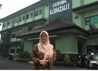 UNUGHA Cilacap Beduka: Ibu Nyai Hj. Hanifah Muyasaroh, S.Ag., M.Si. Berpulang ke Rahmatullah