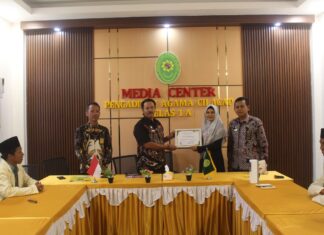 Penarikan Mahasiswa PPL Prodi Hukum Keluarga Islam di Pengadilan Agama Cilacap Berlangsung Khidmat