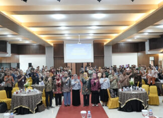 UNUGHA Cilacap Tingkatkan Mutu Pengelolaan Data Lulusan melalui Bimtek Tracer Study di UPGRI Semarang