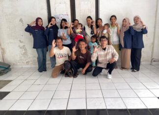 Mahasiswa BK UNUGHA Cilacap Gelar Edukasi Bijak Menggunakan Gadget di Rusunawa Cilacap