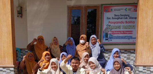 Wujudkan Pengasuhan Bijak di Era Digital: Mahasiswa BK lakukan Penyuluhan ScreenTime dan Perkembangan Anak untuk Orang Tua di Posyandu MG Bakti