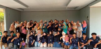 Kelola Sampah Rumah Tangga Jadi Produk Bernilai, Mahasiswa UNUGHA Cilacap Gelar Pelatihan Eco Enzyme di Dusun Sukajadi-Cilacap