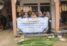 UNUGHA Cilacap Angkat Potensi Anyaman Tikar Pandan Desa Pesahangan sebagai Warisan Kearifan Lokal