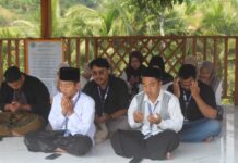 Mahasiswa KKN UNUGHA Cilacap Laksanakan Ziarah Rutin ke Makam Syekh Abdullah Sayuti sebagai Upaya Melestarikan Nilai Sejarah dan Religi Desa Pesahangan