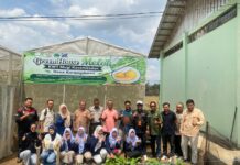UNUGHA Cilacap Laksanakan Monev Internal Program PKM Penerapan Teknologi Greenhouse di Banyumas