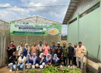 UNUGHA Cilacap Laksanakan Monev Internal Program PKM Penerapan Teknologi Greenhouse di Banyumas